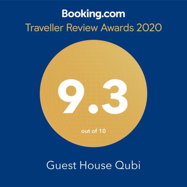 Guest House Qubi Kazbegi Ngoại thất bức ảnh